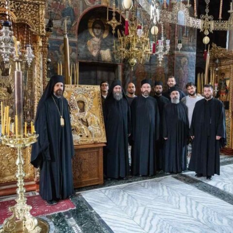 Владика Пајсије богослужио у Хиландару