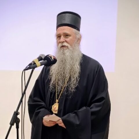 Митрополит Јоаникије отворио изложбу „Сто година од обнове Његошеве завјетне цркве на Ловћену“