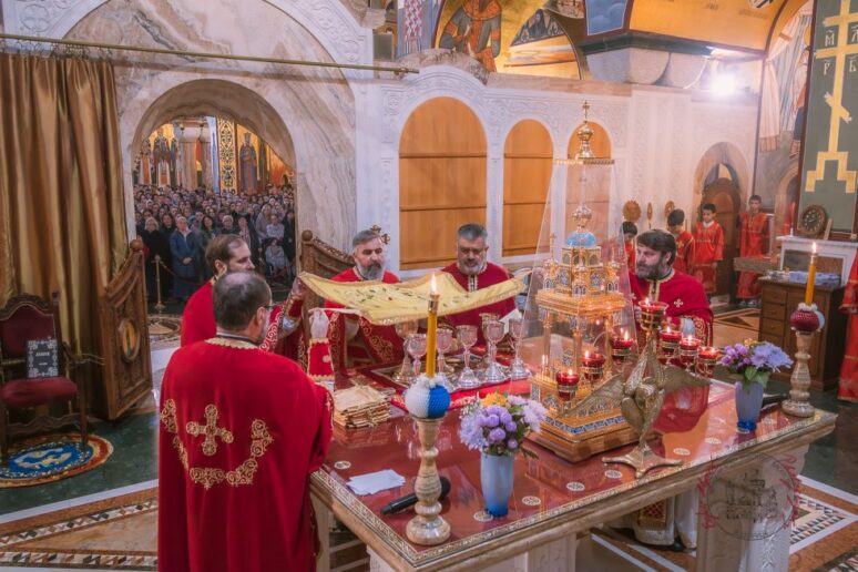 О. Никола Пејовић: У тајни оваплоћења Божијег открива се неизмјерно повјерење и љубав Божија према сваком човјеку 497a6012 980x653