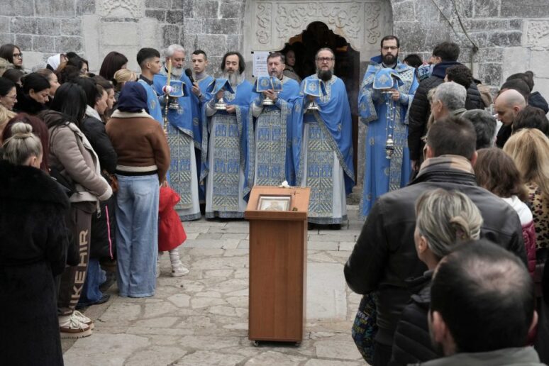 Јереј Блажо Божовић: Свјетлост која буди успавану душу Јереј Блажо Божовић