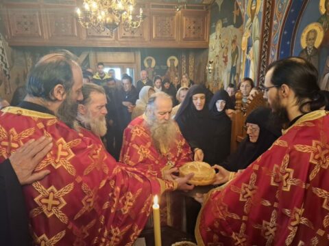 Јеромонах Марко у Острогу: Свети Николај је примјер несебичне љубави Јеромонах Марко у Острогу