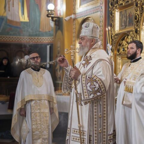 Владика Кирило за Никољдан богослужио у Загребу