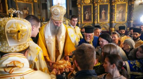 Патријарх Порфирије богослужио у Саборној цркви Светог архангела Михаила Патријарх Порфирије богослужио у Саборној цркви Светог архангела Михаила