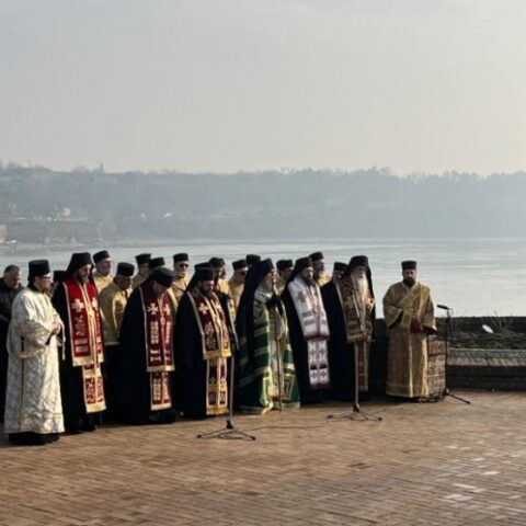 Патријарх на помену жртвама рације у Новом Саду