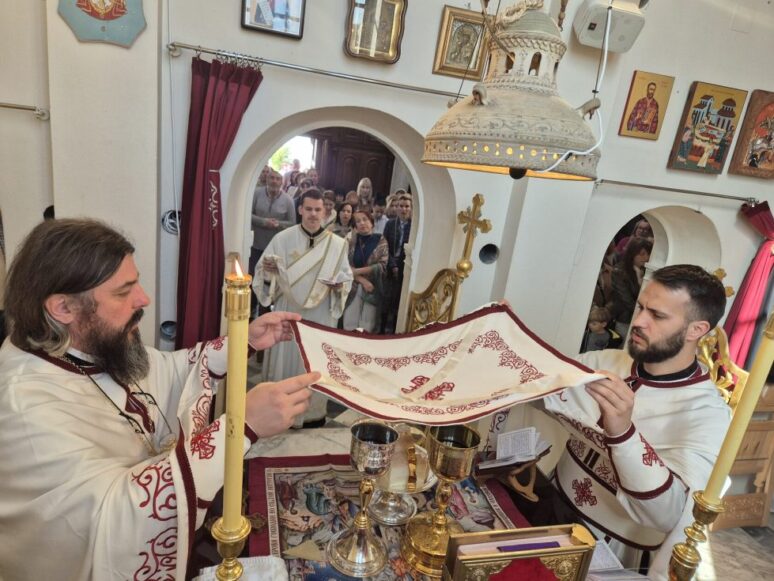 Крстопоклона недјеља у херцегновским храмовима Крстопоклона недјеља у херцегновским храмовима