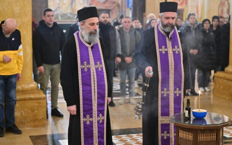 У Саборном храму у Бару одслужен помен невино пострадалима у мартовском погрому помен погром 1080x675