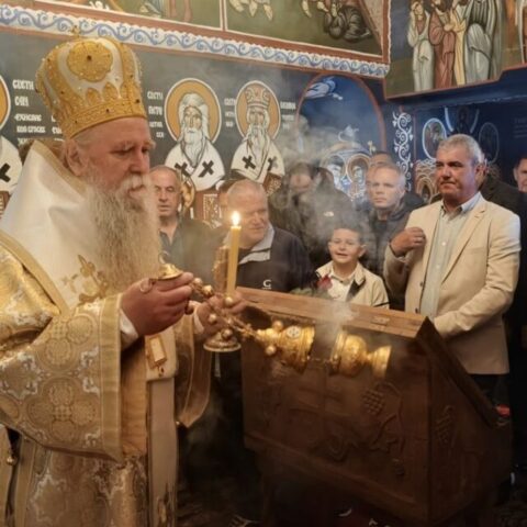 Митрополит Јоаникије на Васкршњи уторак