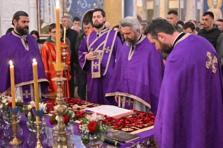 О. Слободан Зековић: Тајни љубави Божије изнова се поклањамо и пред њом са трепетом стојимо О. Слободан Зековић