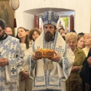 Vladika Pajsije na Blagovijesti bogoslužio u Cetinjskom manastiru