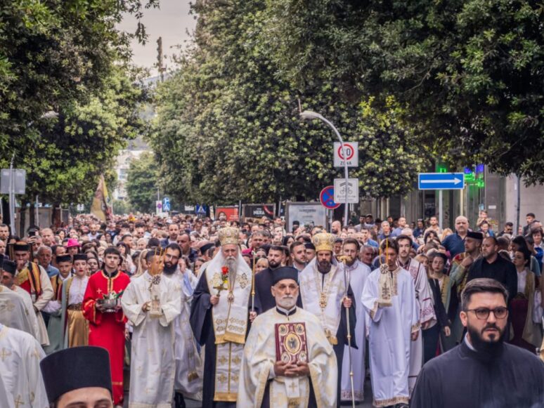 Марковданска литија у Подгорици: Светиња Манастира Светог Марка нас призива и освећује Img 8261 980x735