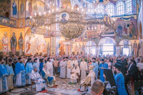Патријарх Порфирије у подгоричком Саборном храму: Овај живот овде и сада треба да буде предокушај вечности Патријарх Порфирије у подгоричком Саборном храму