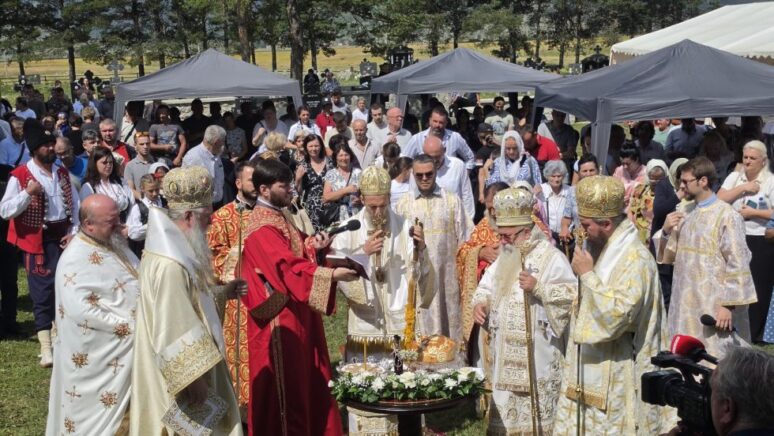 Свеепархијски сабор свештеномученика дабробосанских: Да памтимо заслуге наших предака и у ту ризницу унесемо своје дарове 20260718 104600 980x552