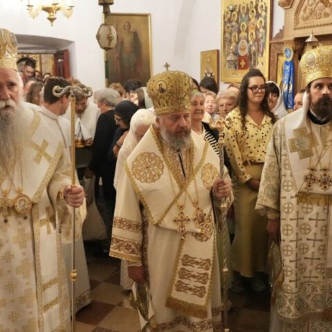 Петровдан свечано прослављен у Цетињском манастиру