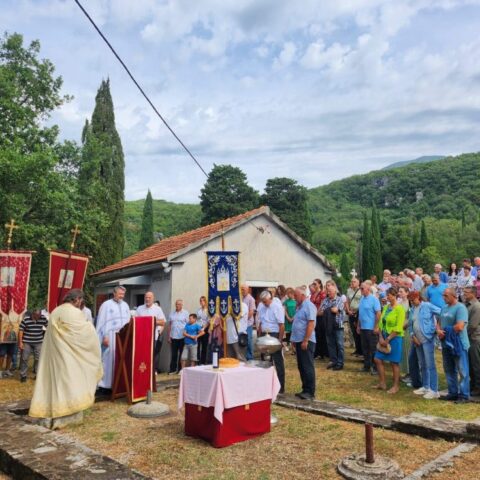 Петровдан у храмовима Црквене општине топаљско херцегновске