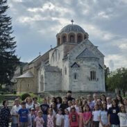 Школа вјеронауке на поклоњење немањићким светињама