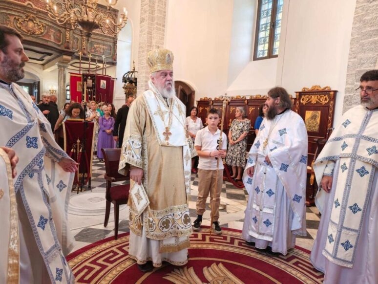 Литургјско сабрање у манастиру Савина; Богослужио Епископ Кирило 23. 08.2026 Vladika Kirilo Savina