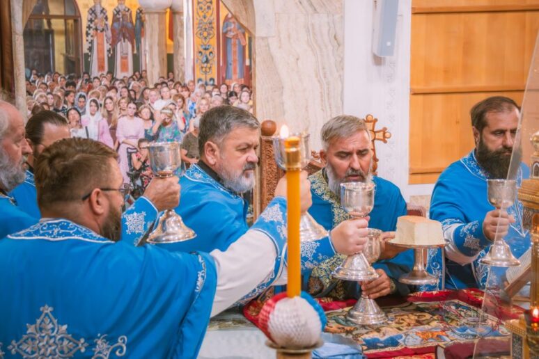 Прота Никола Пејовић: Пресвета Богородица је примјер како треба да служимо – да свој живот усмјеравамо ка Христу Прота Никола Пејовић
