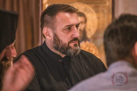 Protojerej Slobodan Lukic 774x516 1