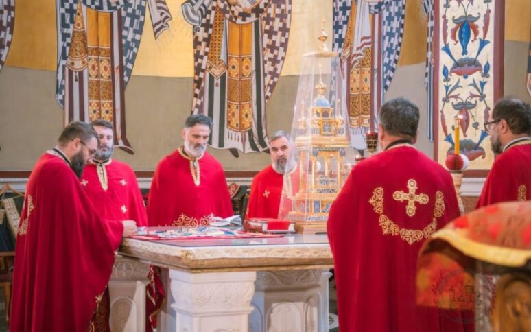 Отац Предраг Шћепановић: Свети људи попут Светог Јована Крститеља су последњи идеал и савјест човјечанства Усјековање Саборни храм Христовог Васкрсења 2026. 10 1080x675