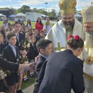 Патријарх Порфирије са архијерејима осветио капелу Рођења Христовог у Колеџу Светог Саве