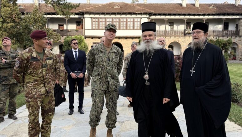 Адмирал Викоф и нови командант КФОР-а Вергори посетили Грачаницу Gracanica Posjeta Kfor