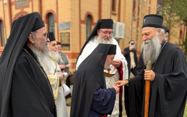 Патријарх Порфирије свечано дочекан у манастиру Светог Саве у Илајну Patrijarh Ilajn 1080x675